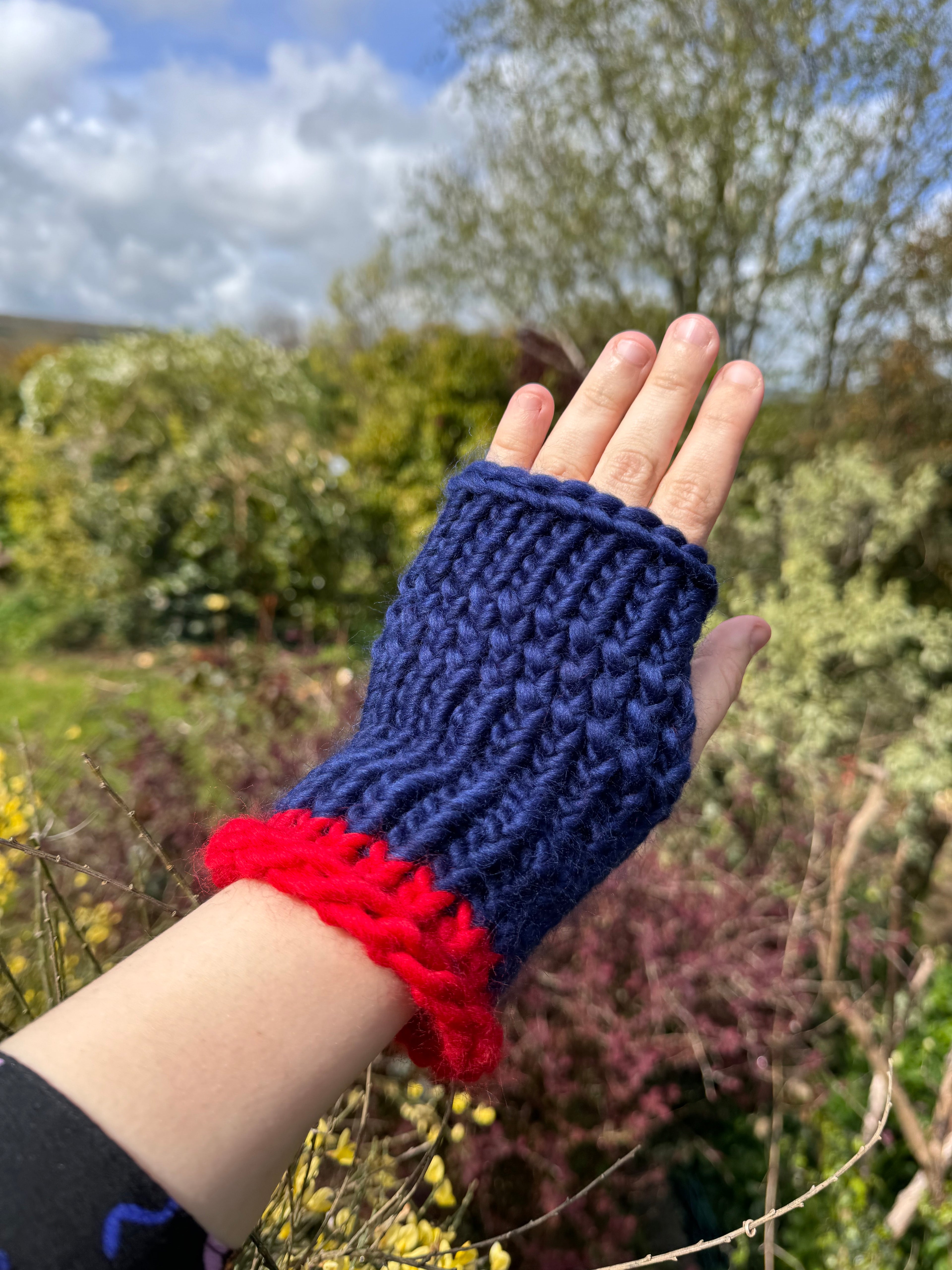 Adult - Knitted Fingerless Gloves in Navy and Red