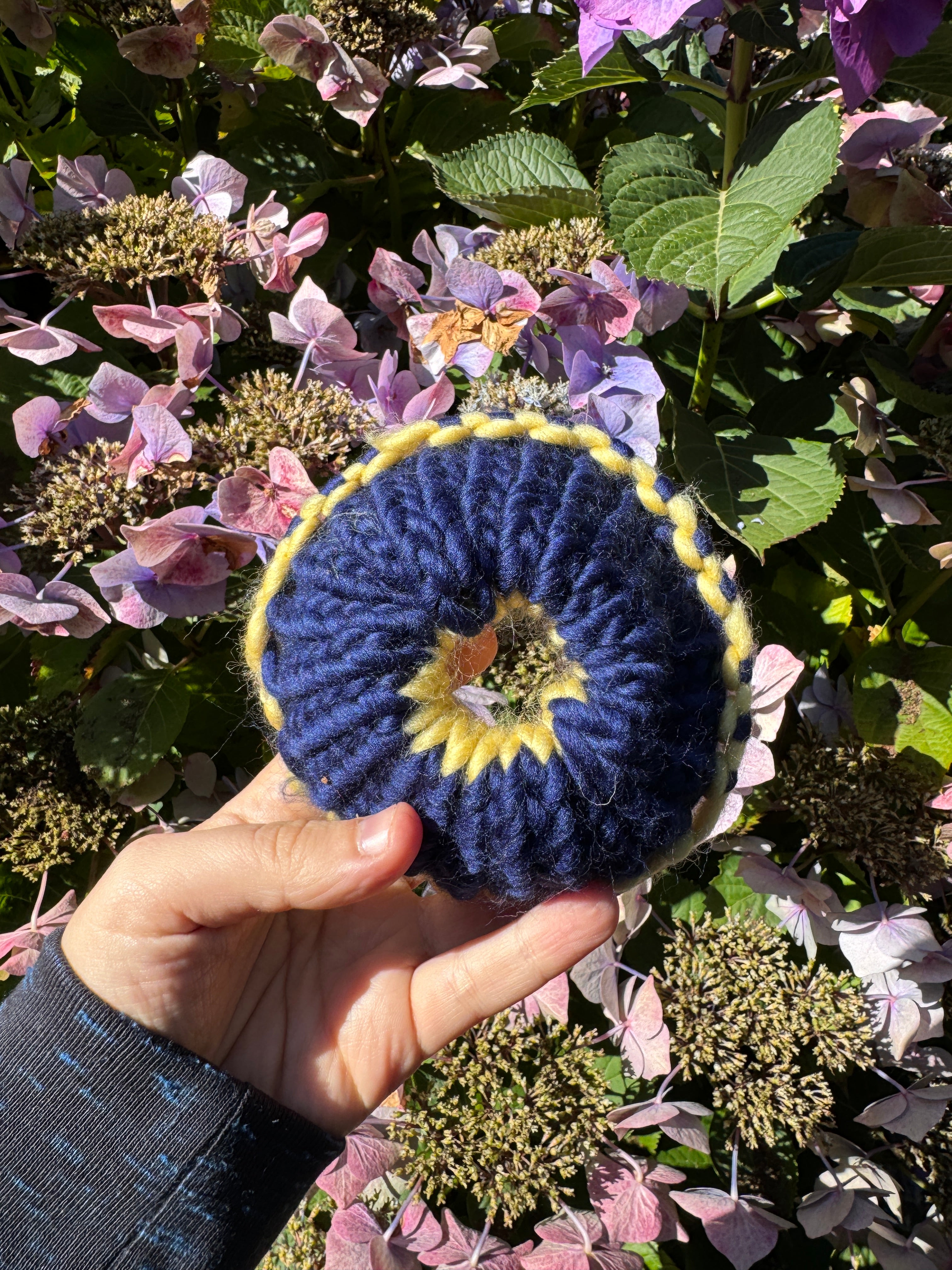 Navy and Pastel Yellow Scrunchie - Sample