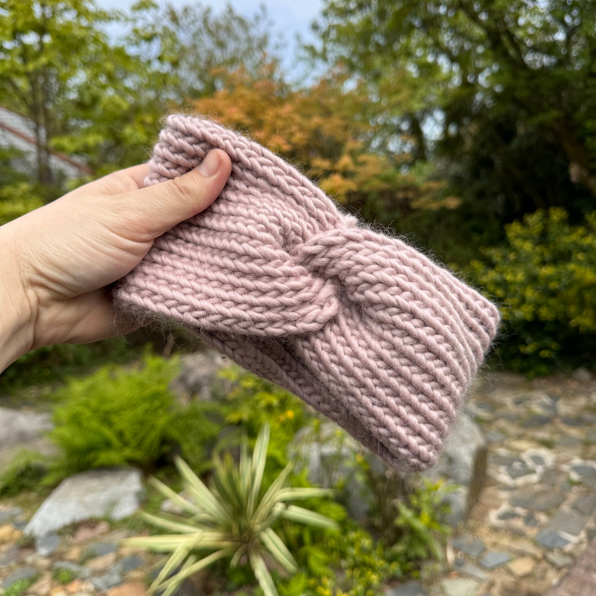 Mink pink knitted headwarmer made from merino wool 