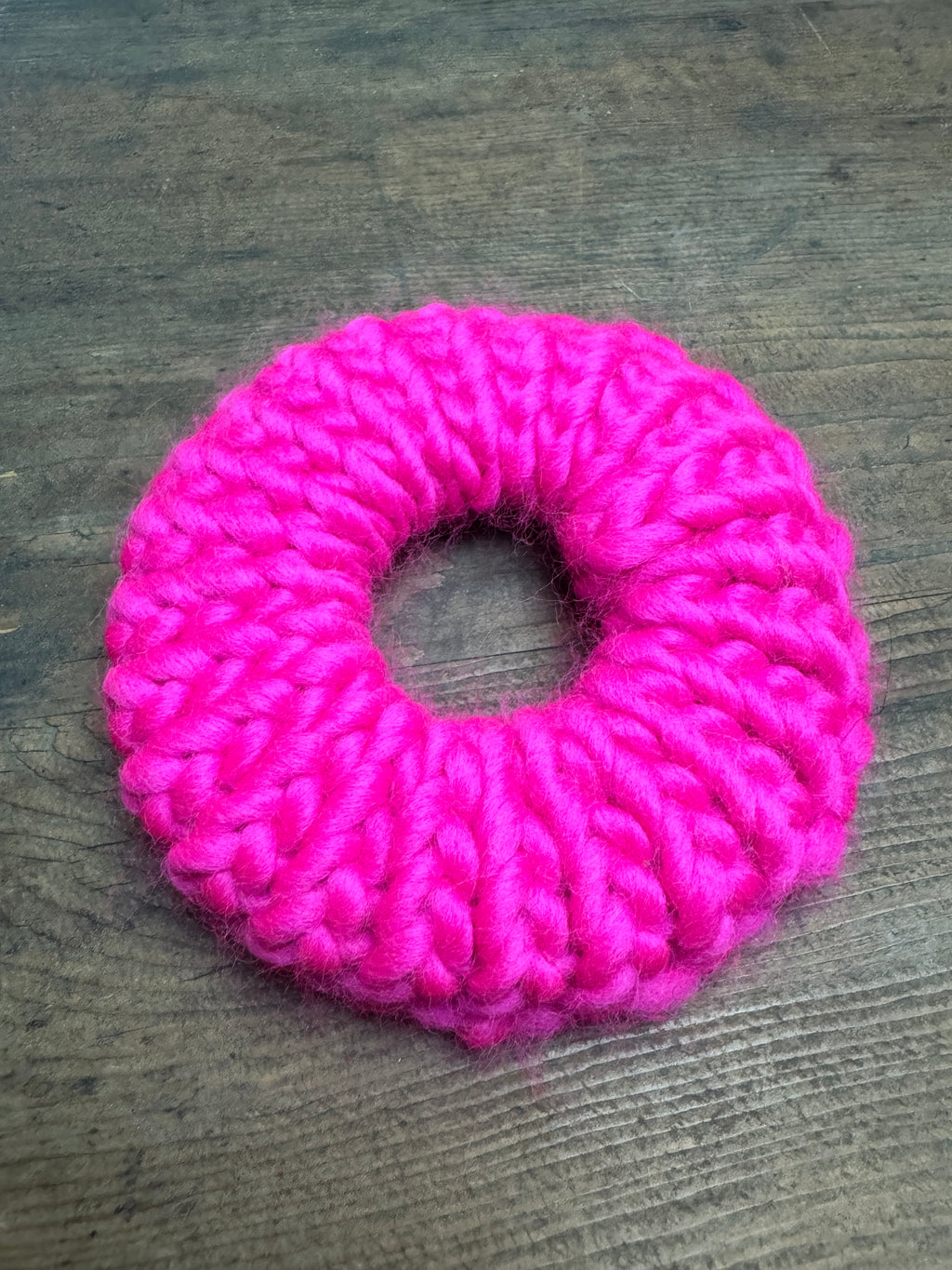 Neon pink knitted scrunchie - Discontinued Colour