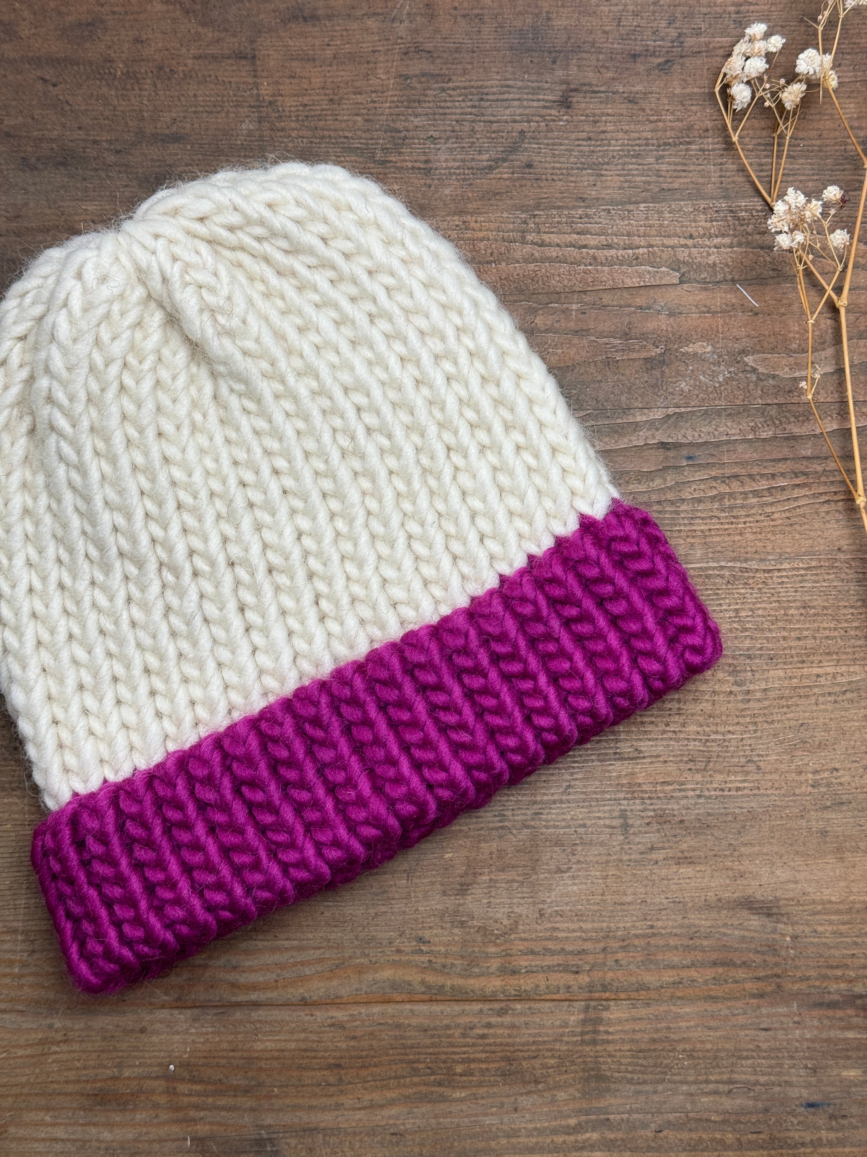 Child hat - Cream hat with purple brim - Discontinued Colour