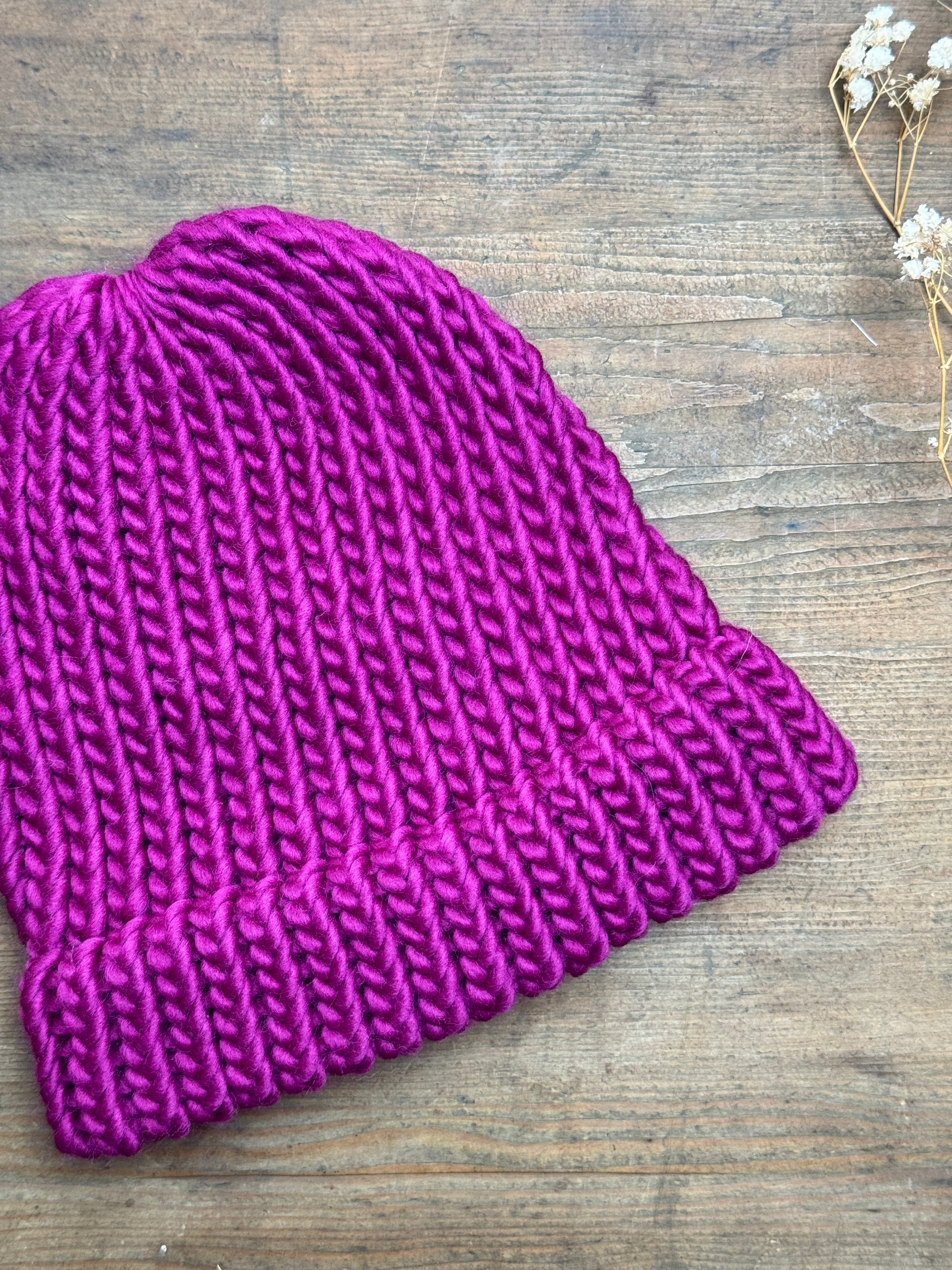 Child - Magenta knitted hat - Discontinued Colour