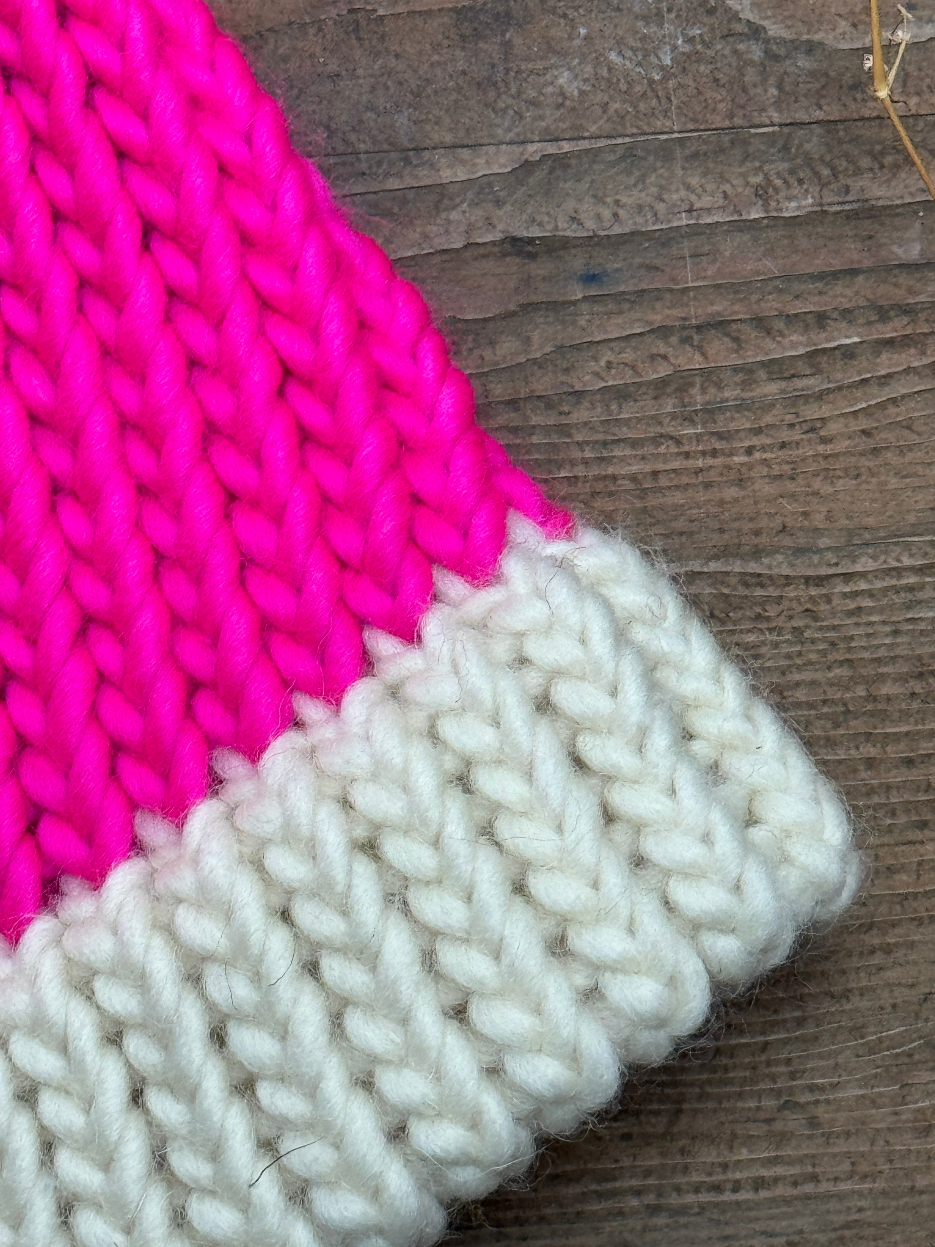 Child - Neon pink and cream