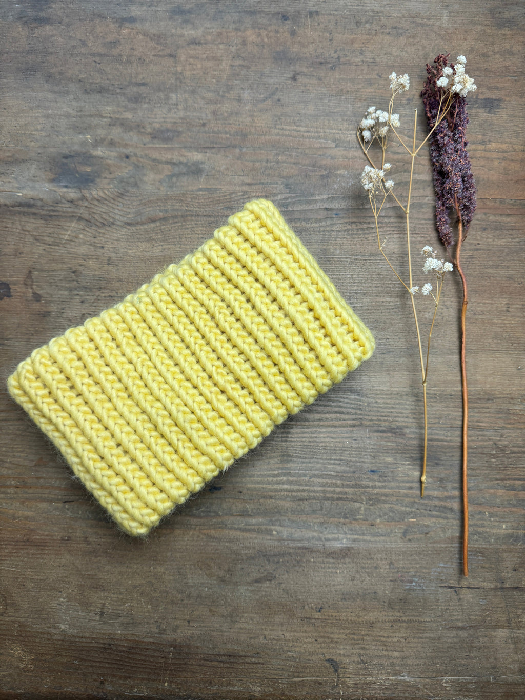 Pastel Yellow Knitted Cowl - 100% Merino Wool - Neck Warmer