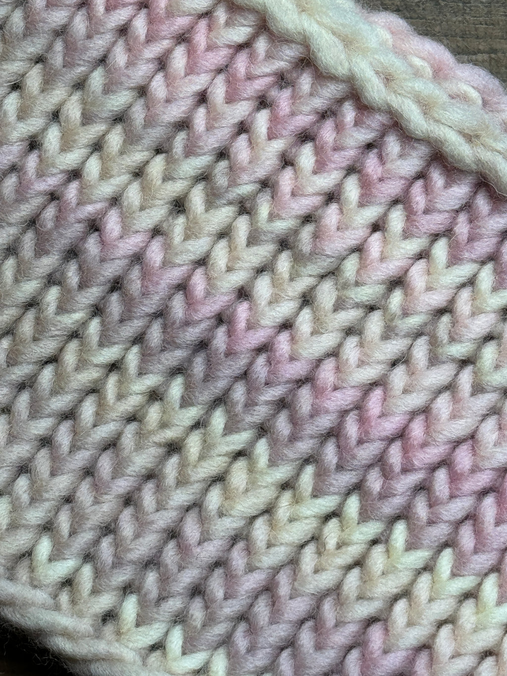 Knitted Neck Warmer Tube Scarf: Neck Gaiter  - 100% Wool - Pinks