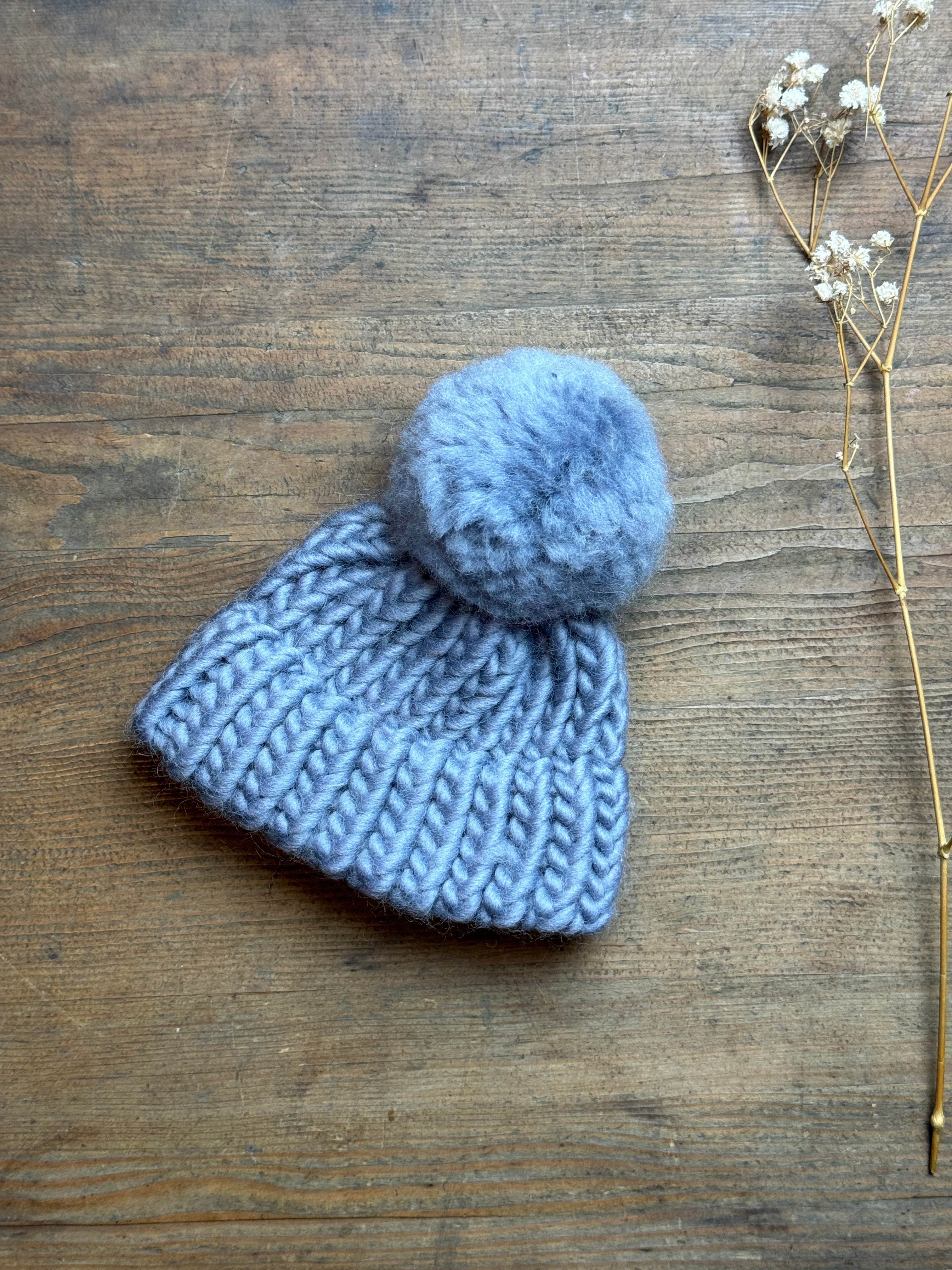 Tiny knitted hat made from 100% wool - Tiny baby, Soft Toy, Doll (Copy)
