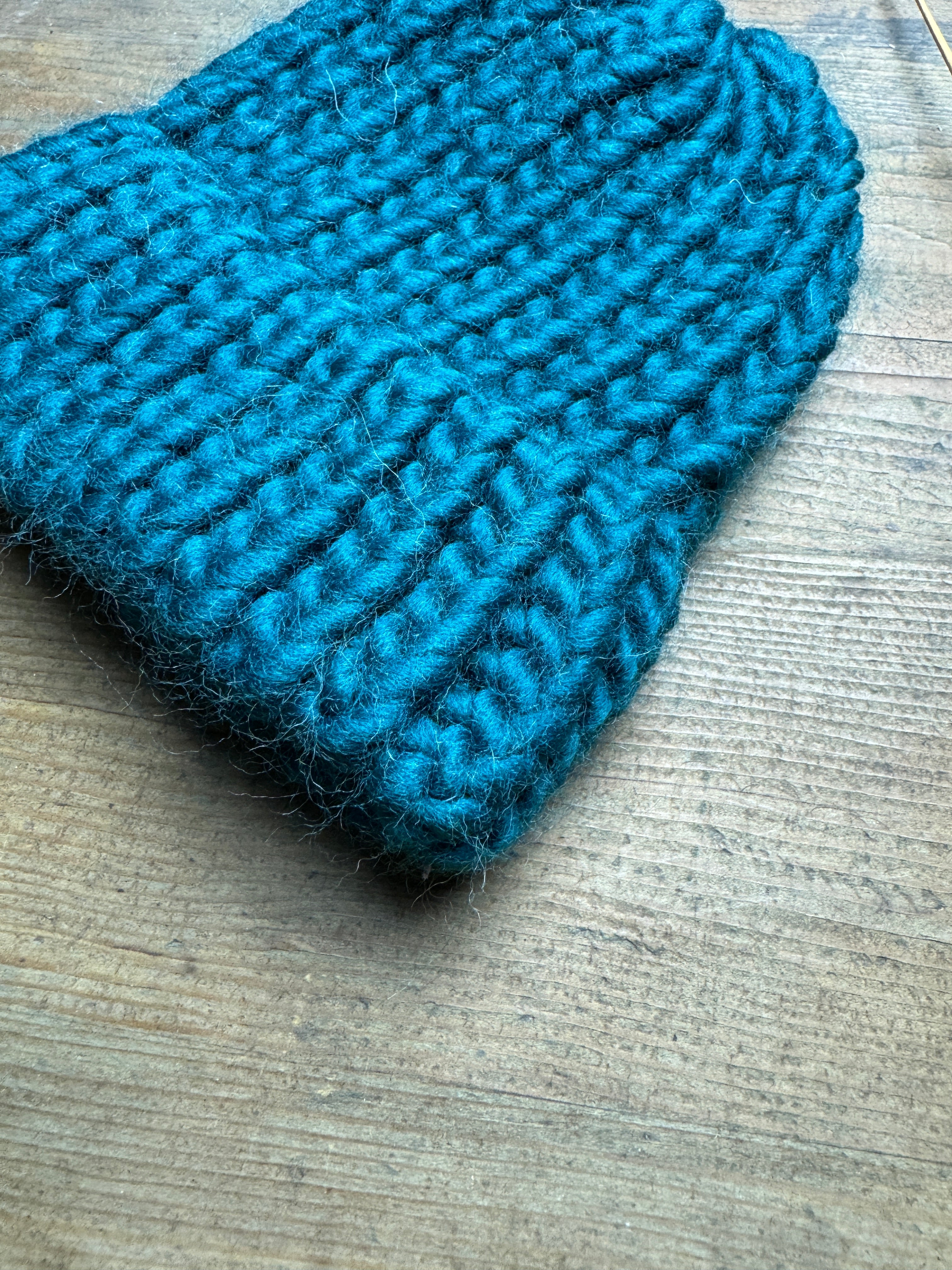 0-3 Months Newborn Knitted Hat - Peacock Blue