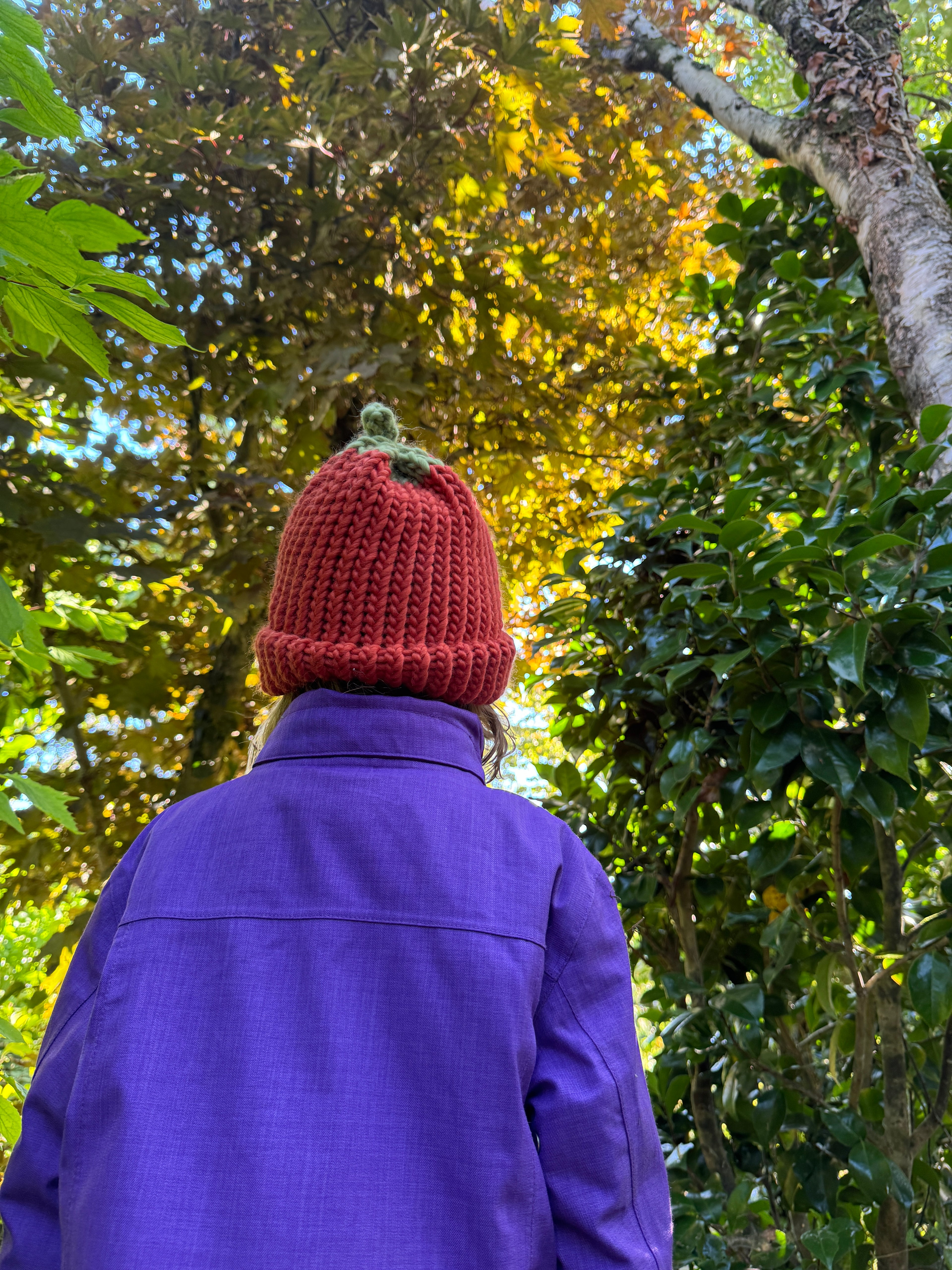 Knitted pumpkin hat: Halloween outfit - Halloween costume